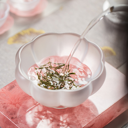 Flower Shadow - Glass Cup