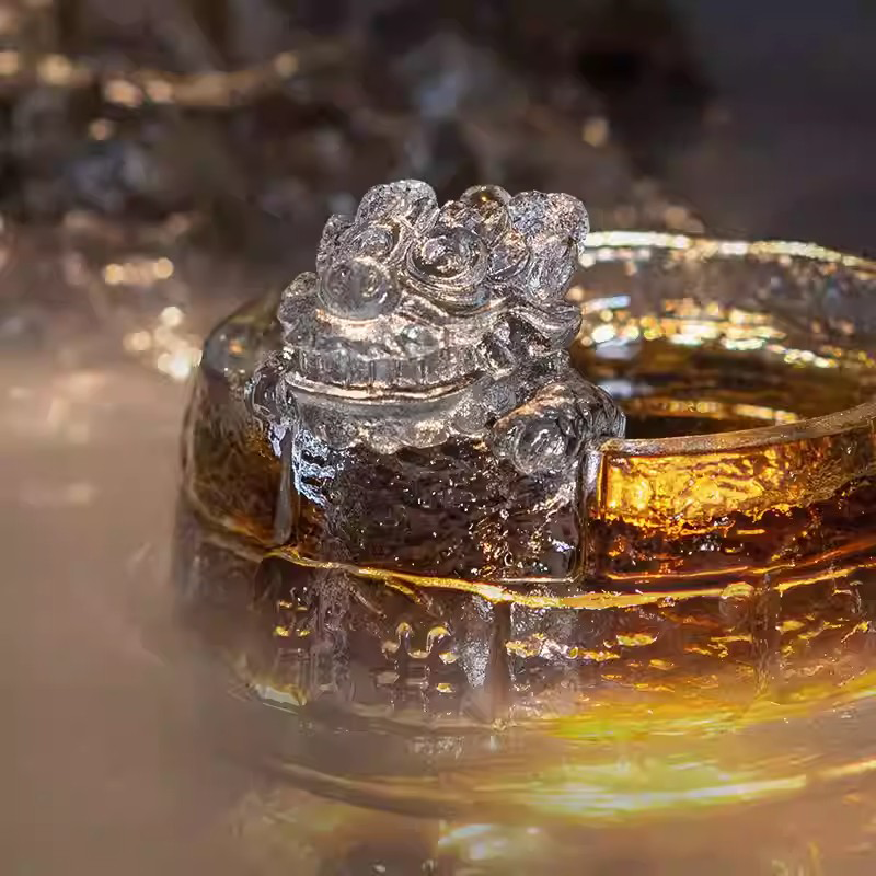 Longjing Cup Hand-Carved Glass Tea Tasting Cup